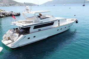 Rose 25 Bateau a Moteur